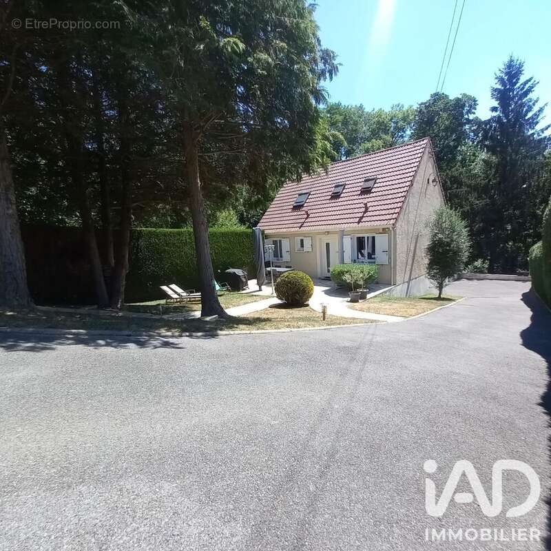 Photo 2 - Maison à LA FERTE-SOUS-JOUARRE