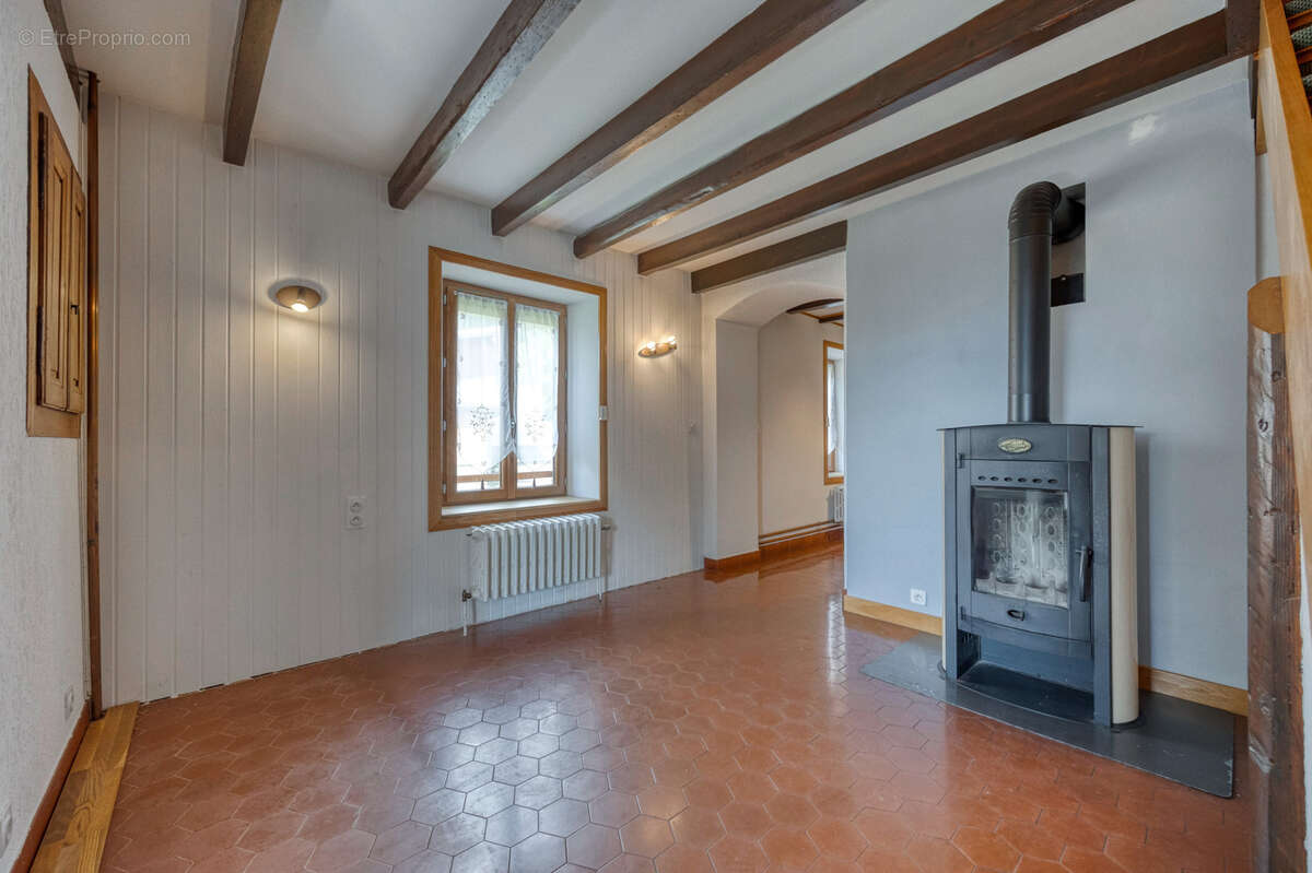 Maison à SAINT-HILAIRE