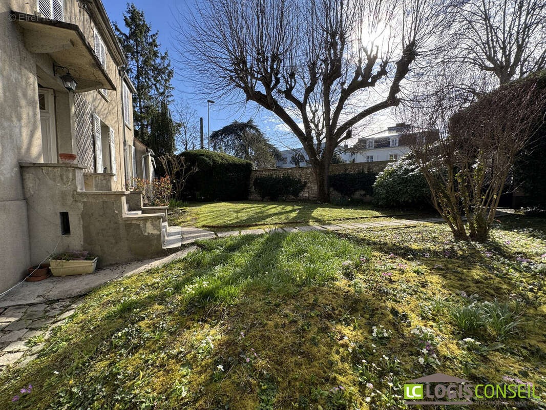 Maison à CHATENAY-MALABRY