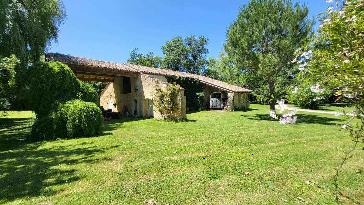 Maison à SAINT-ANDRE-DE-CUBZAC