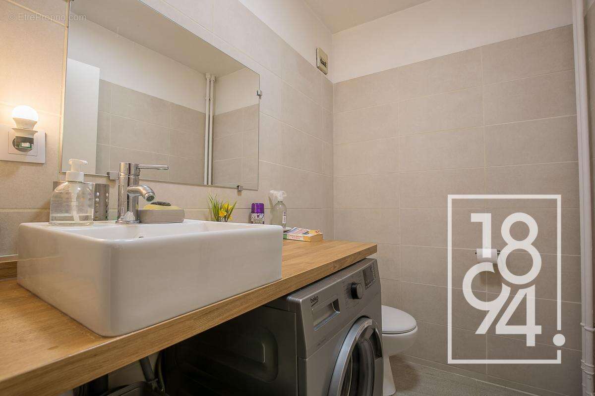 Appartement à MARSEILLE-9E