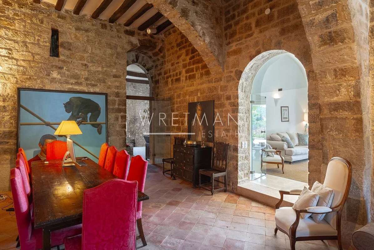 Maison à SEILLANS