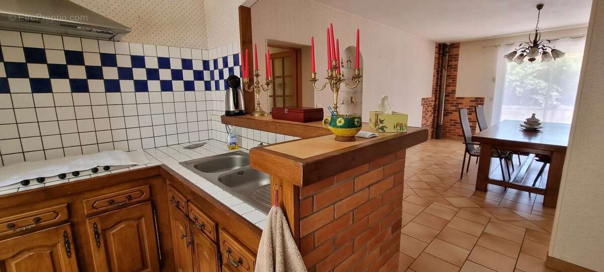 Maison  plain pied de 2000 avec piscine - photo 11