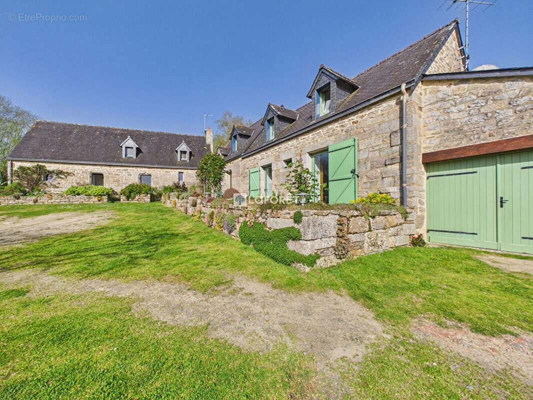 Maison à PLOMELIN