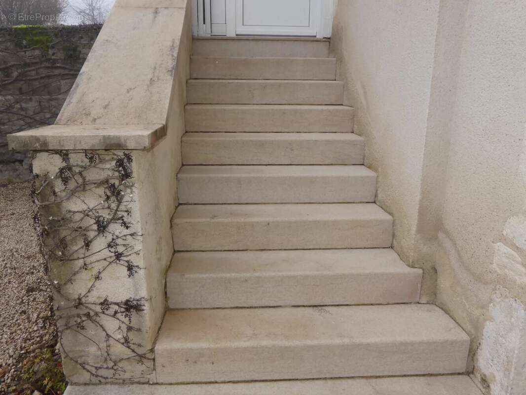 Maison à BISSEY-SOUS-CRUCHAUD