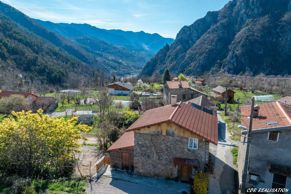 Maison à ROQUEBILLIERE