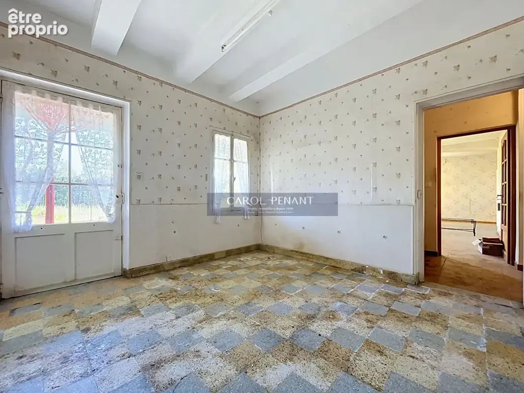 Carpentras mas t11 189 m2 a renover sur 2000m² de terrain - photo 5