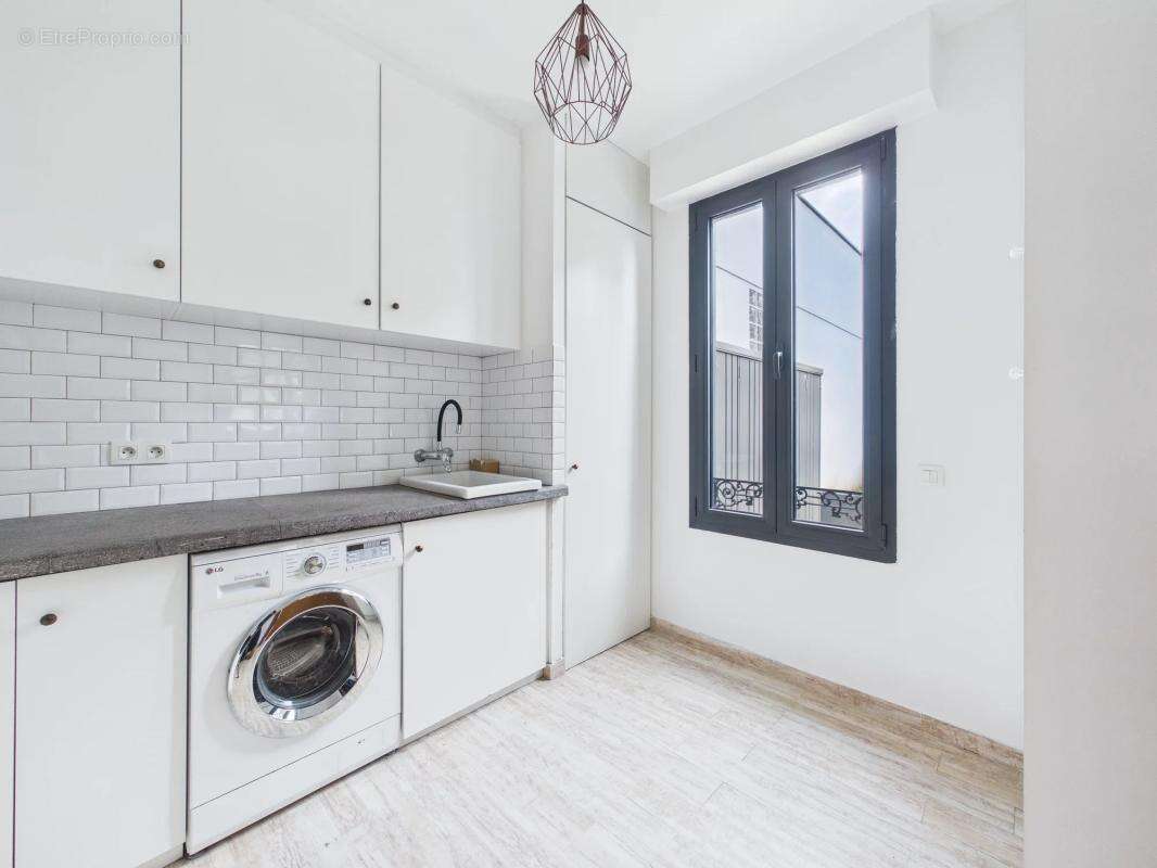 Maison à SAINT-MAUR-DES-FOSSES