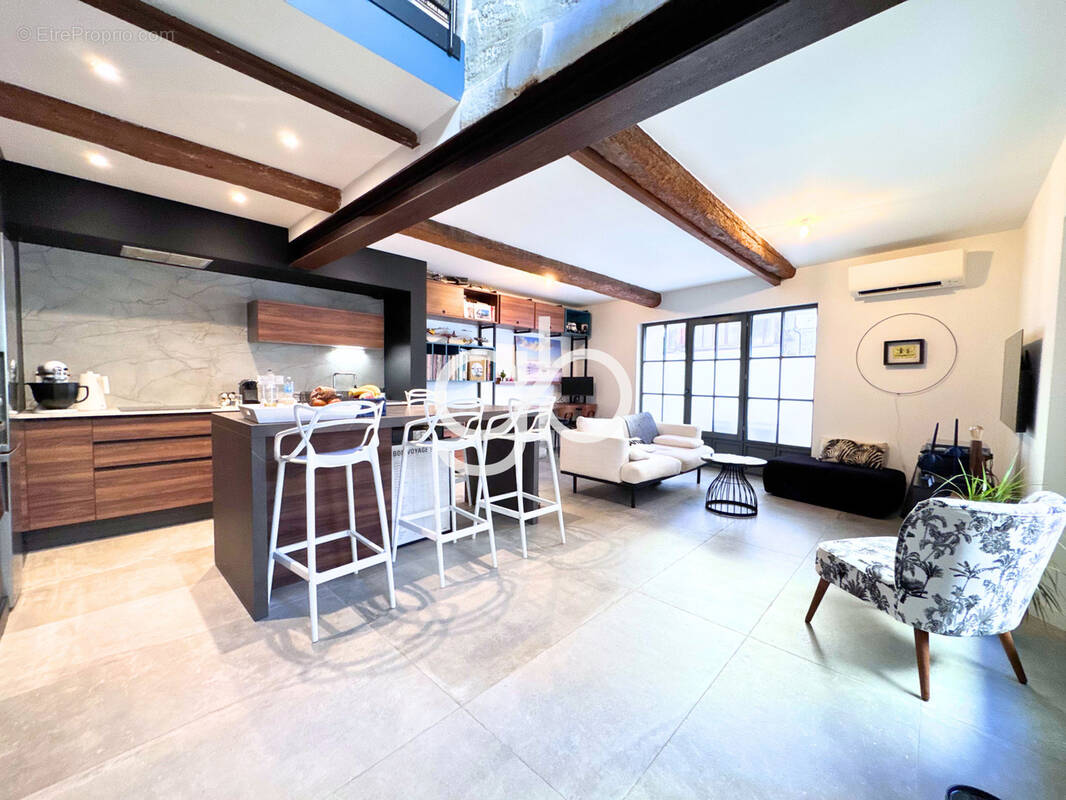 Maison à CASTELNAU-LE-LEZ