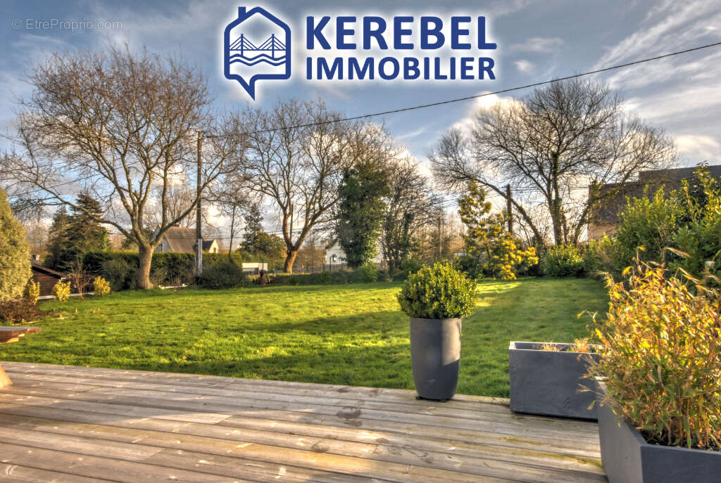 Maison à LOGONNA-DAOULAS