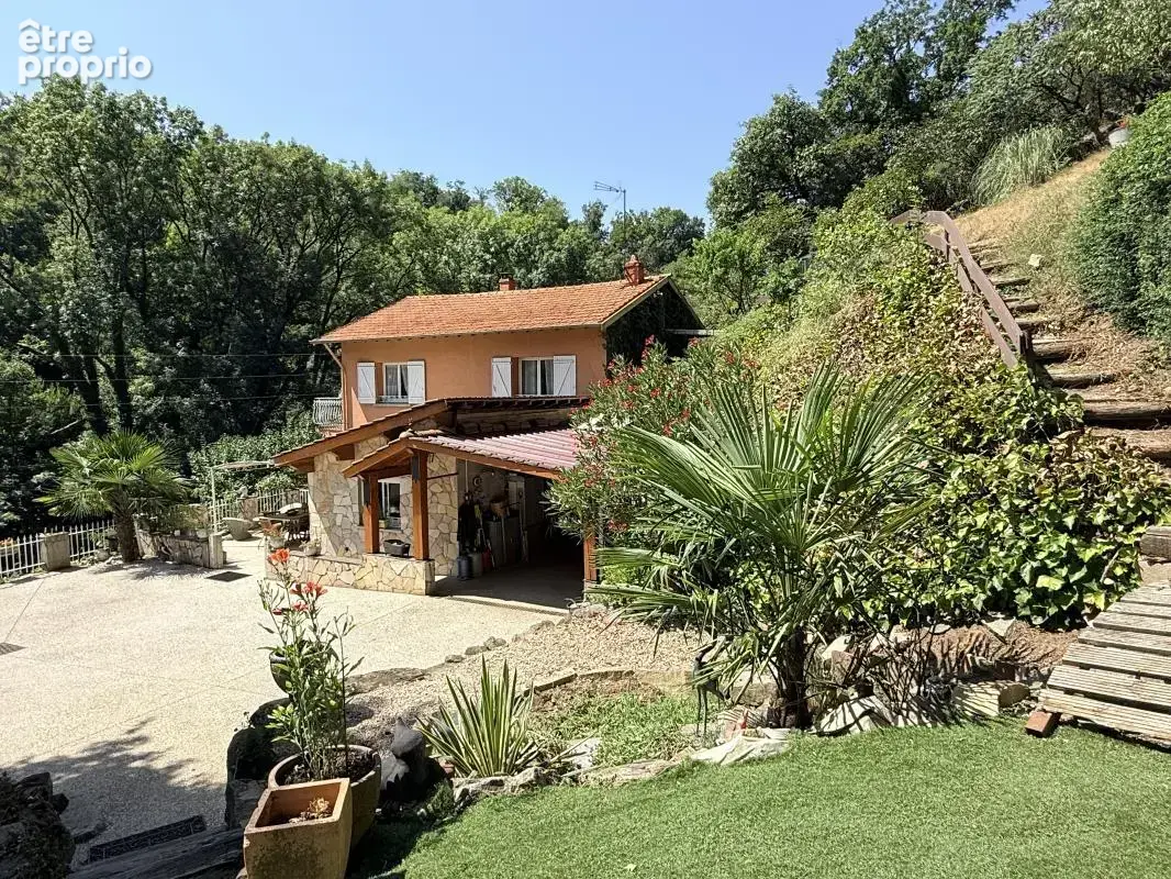 Maison 5 pièces 130 m² à vendre à Brignais (69530) - photo 2