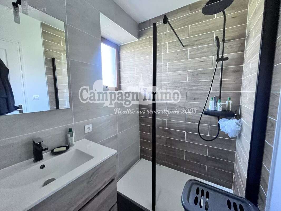 Maison à SAINT-FORGEUX