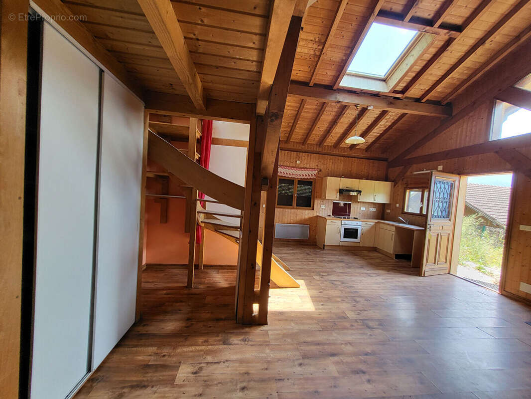 Maison à AYSE