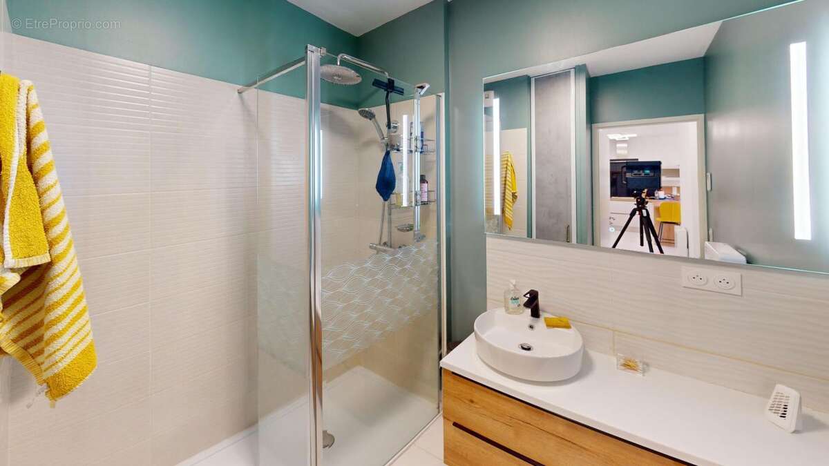 Appartement à LE MUY