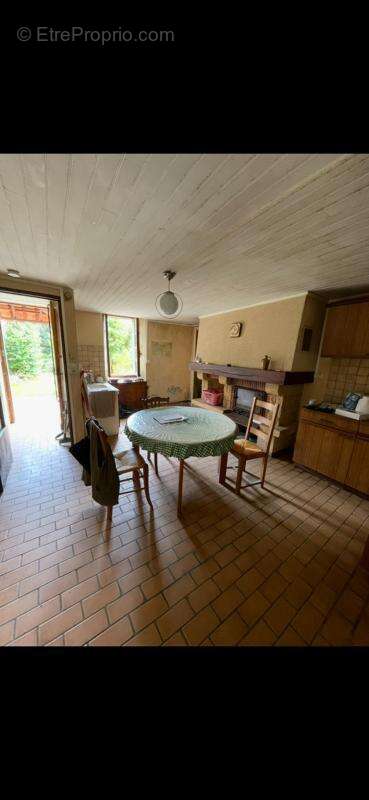 Maison à BONNAC-LA-COTE