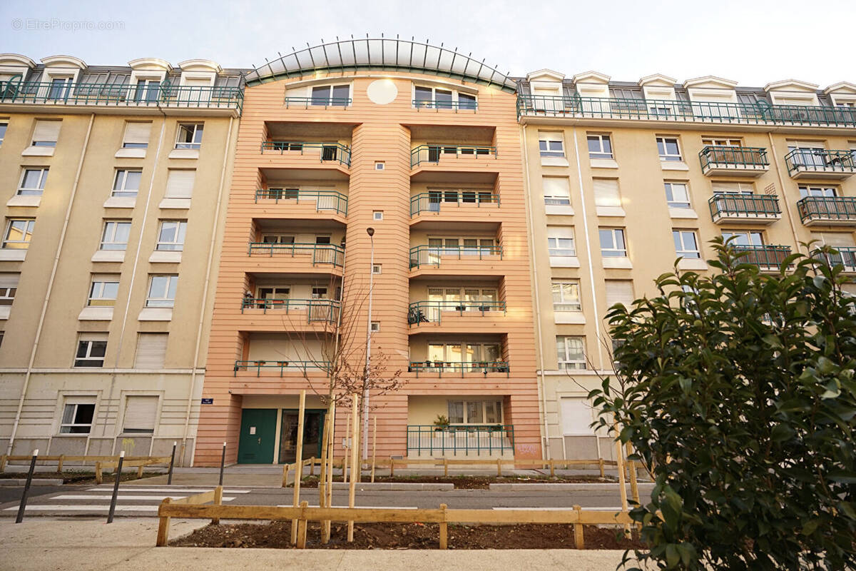 Appartement à LYON-7E