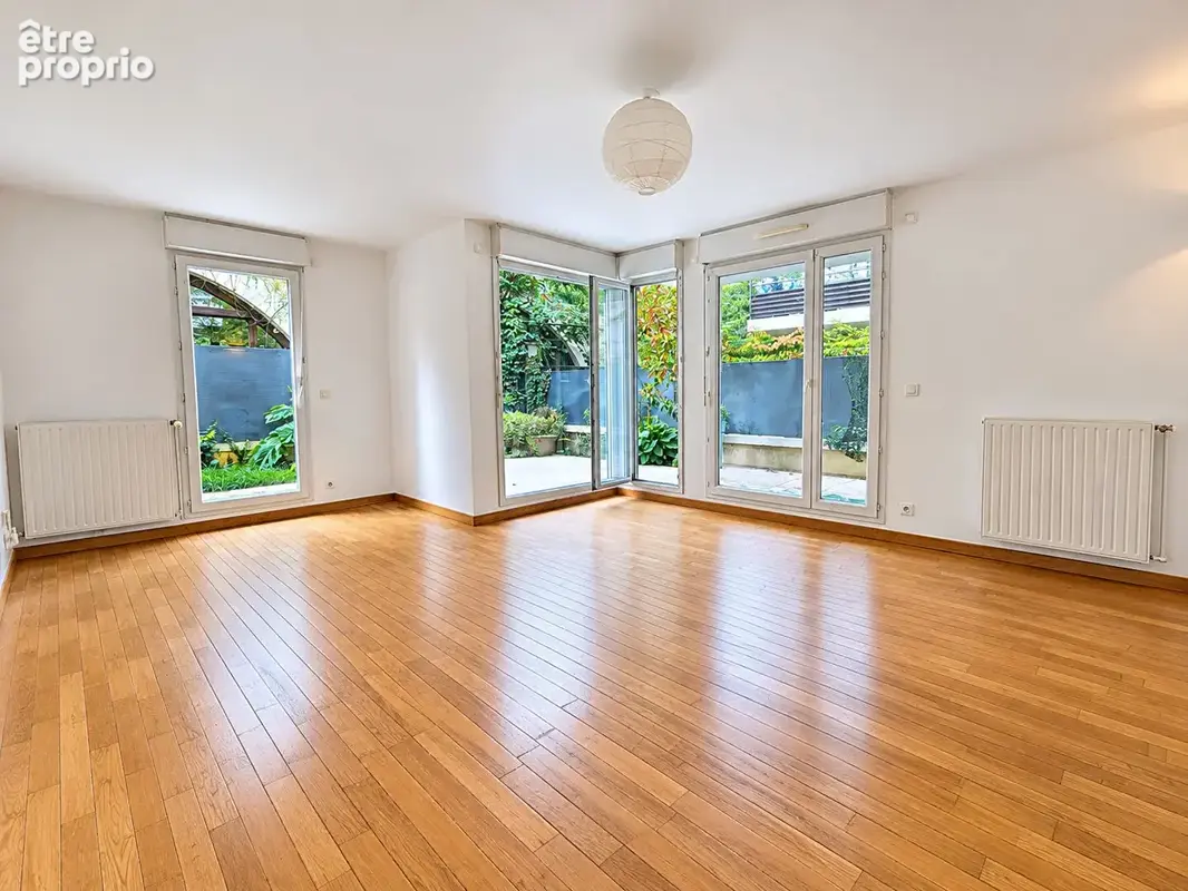 Bel appartement avec terrasse et jardin - photo 2
