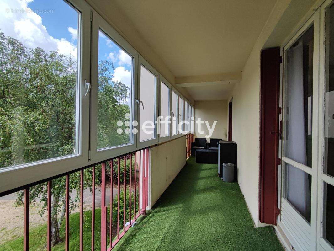 Appartement à EPINAY-SUR-SEINE