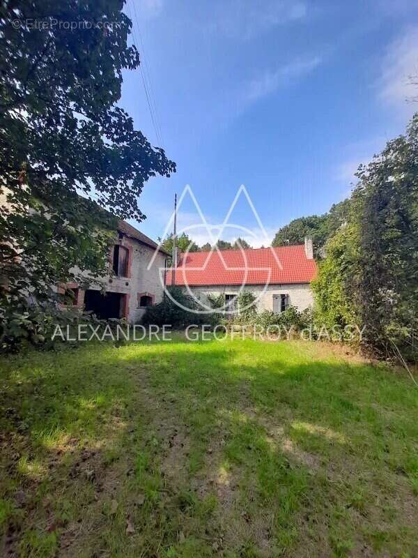 Maison à COLOMBEY-LES-DEUX-EGLISES