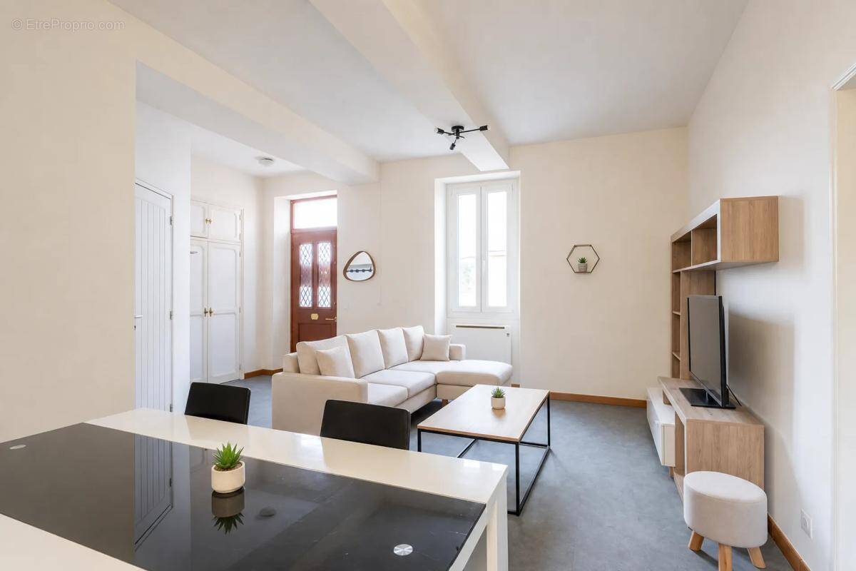 Maison à ARTHES