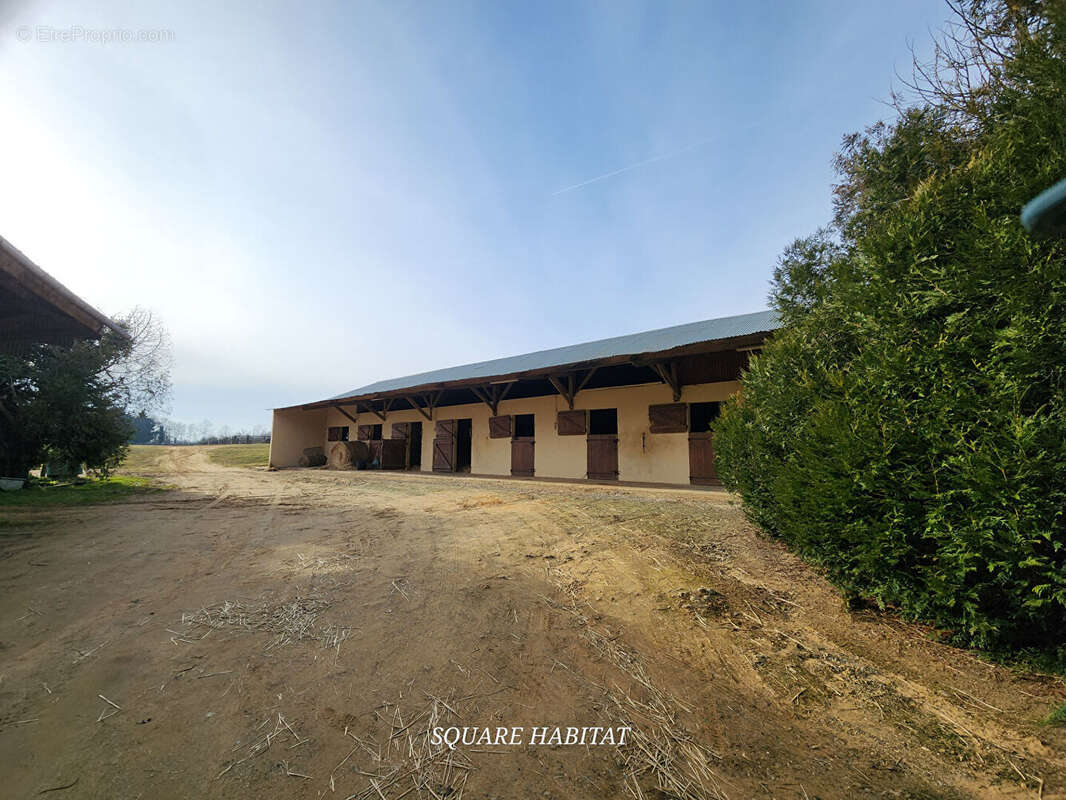 Maison à SAINT-JEAN-DES-ECHELLES