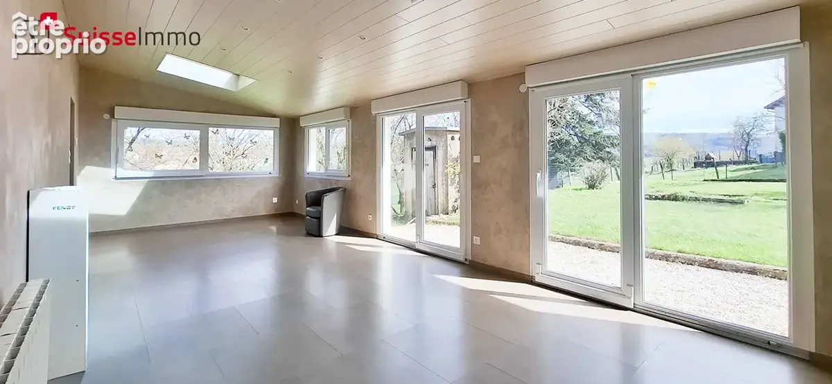 Maison familiale + gîte indépendant - 310 m2 - 8 chambres - photo 2