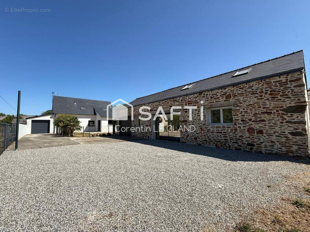 Photo 1 - Maison à THEHILLAC