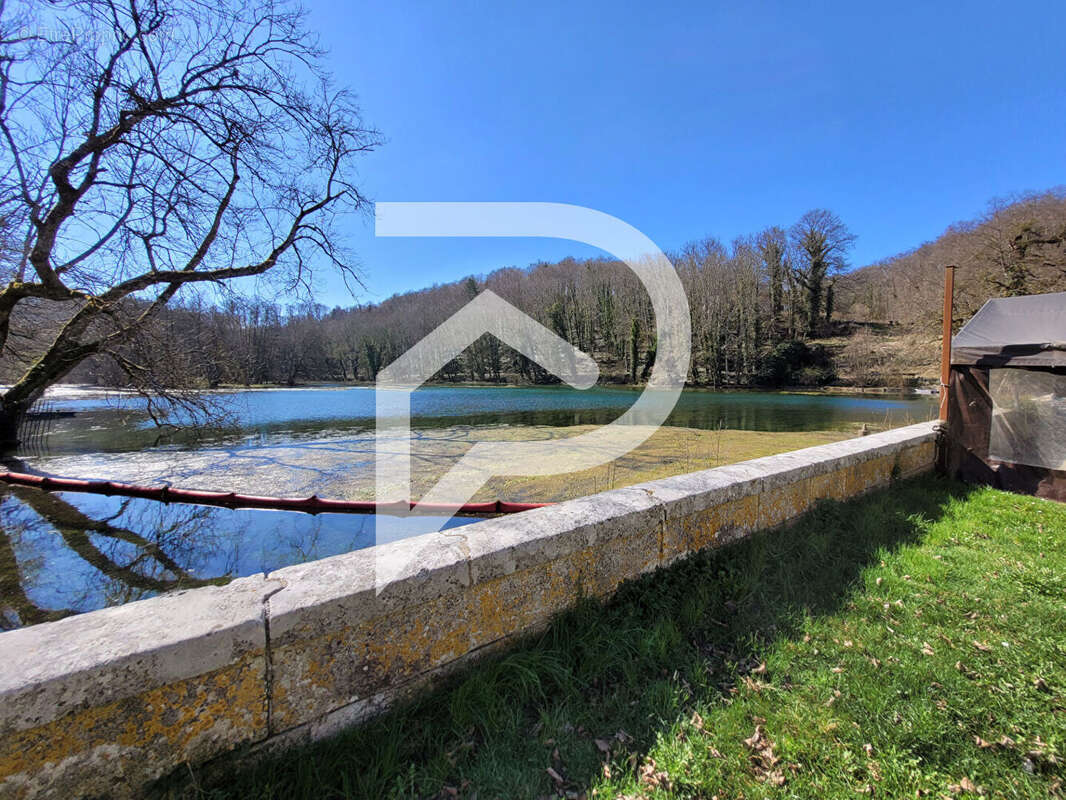 Maison à ECOT-LA-COMBE