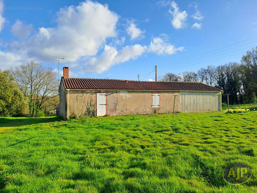 Maison à MACHE