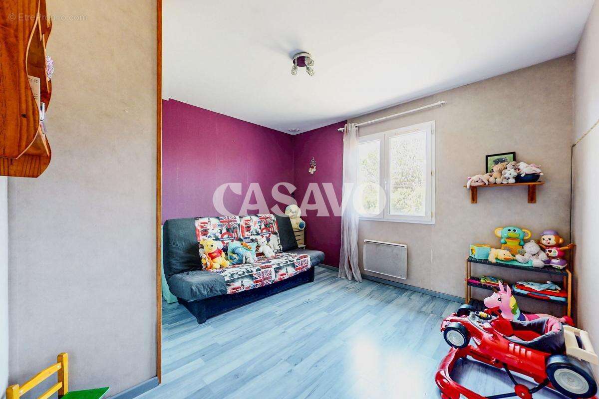 Maison à LA BALME-LES-GROTTES