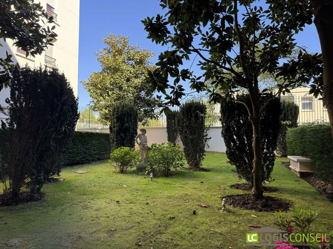 Appartement à CHATENAY-MALABRY
