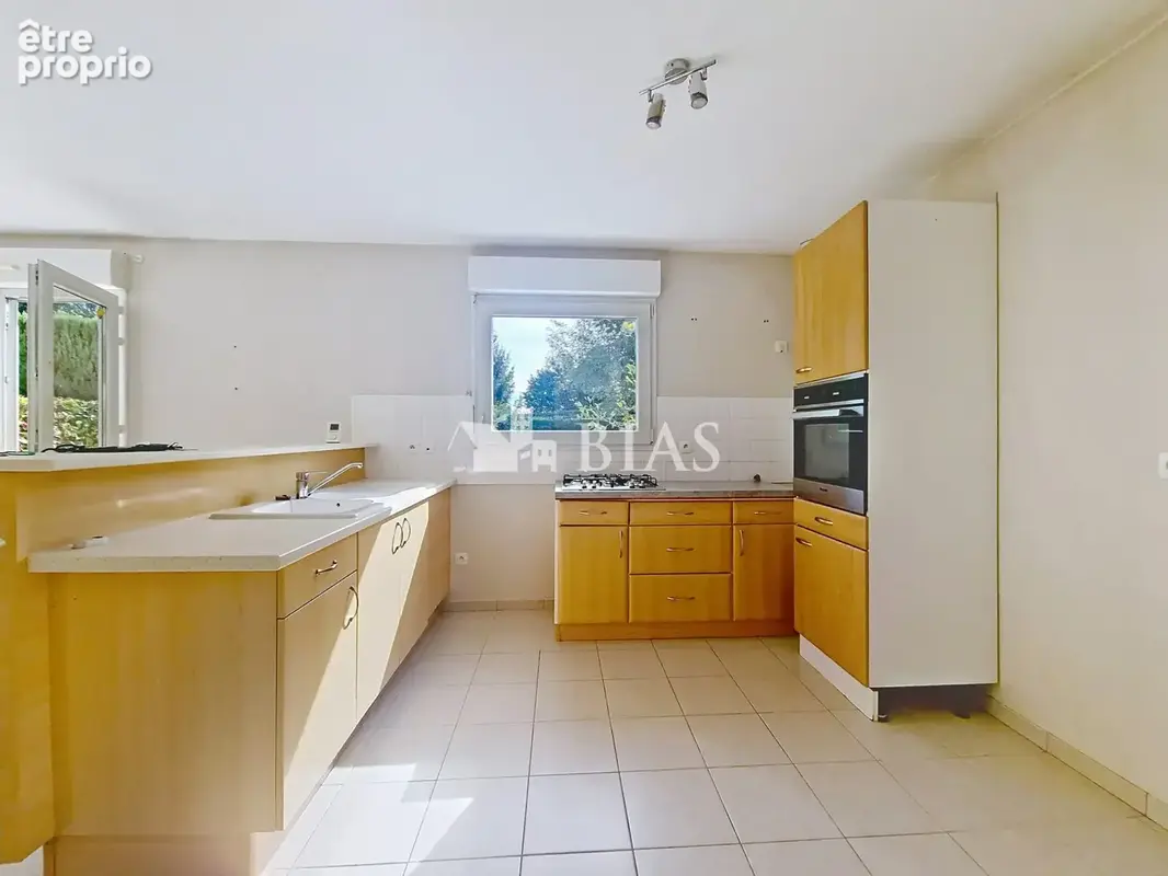Maison 5 pièces 94 m² à vendre à La Riviere-Saint-Sauveur (14600) - photo 5
