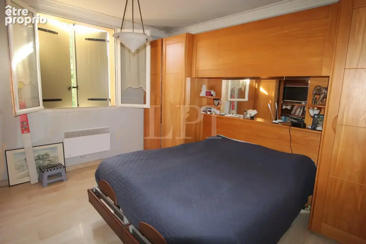 Maison avec grand terrain et piscine - photo 6