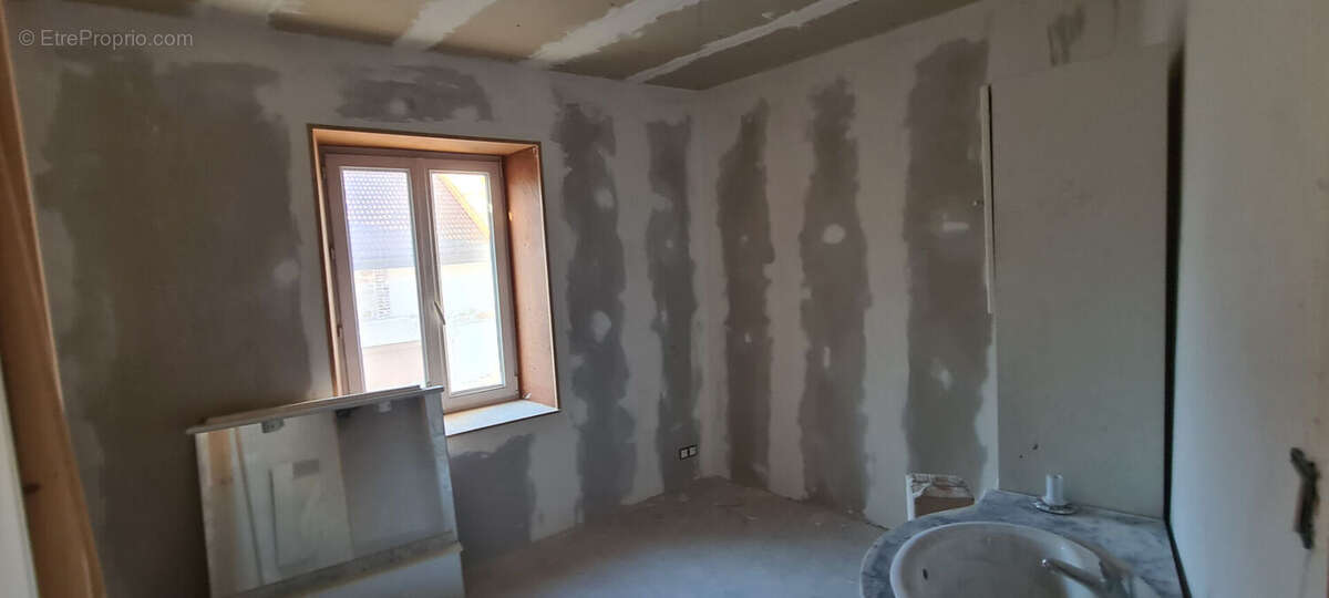 Maison 120m² à neuville-sur-ain - photo 11