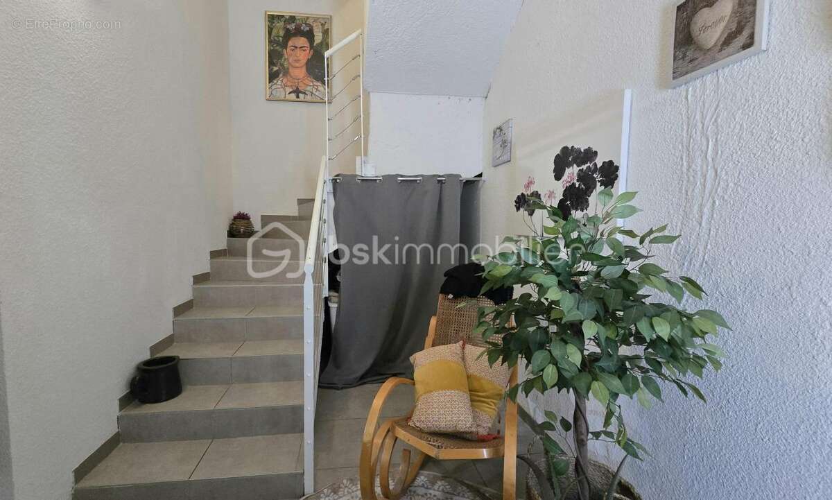 Appartement à SAINT-LAURENT-DE-LA-SALANQUE