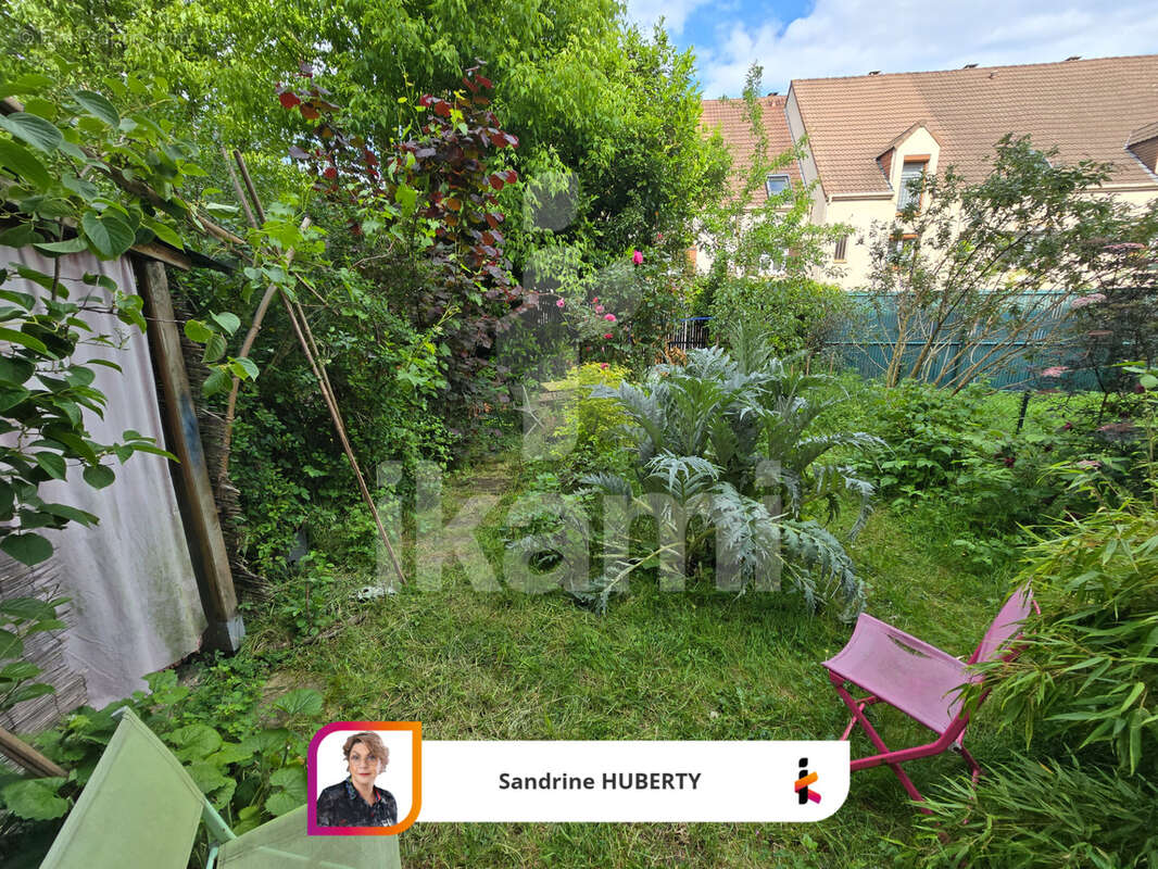 F2 rénové avec jardin et parking à Noisy Le Grand - photo 7