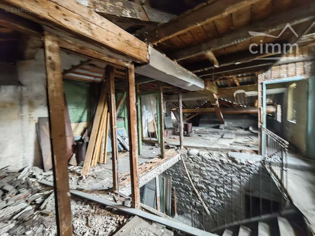 Appartement à DOMENE