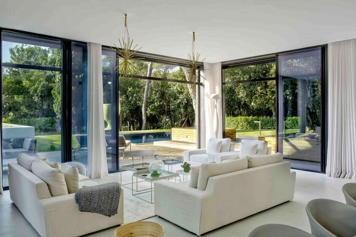 Maison à ANTIBES