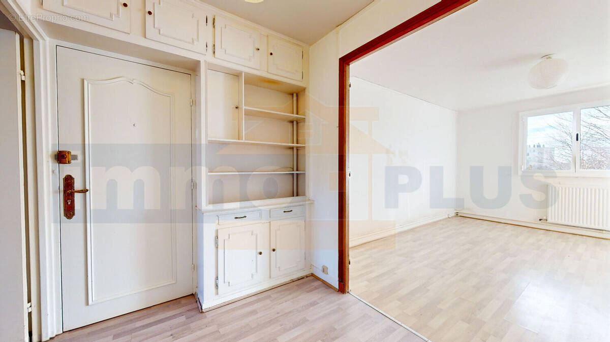 Appartement à BOIS-D'ARCY
