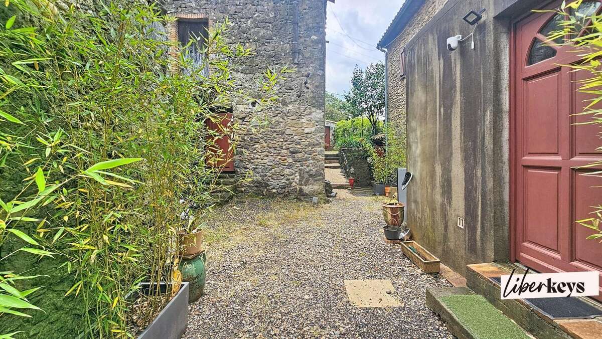 Maison à SAINT-MARTIN-DE-VALGALGUES