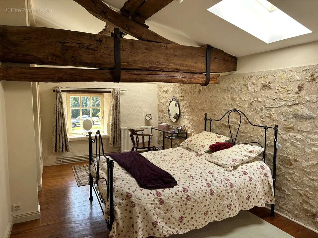 Charmante maison charentaise en pierre avec maison d'amis, piscine et plus de 1Ha de terrain - photo 10