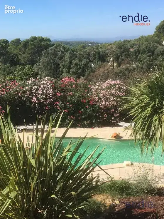 Maison 10 pièces 239 m² à vendre à Lorgues (83510) - photo 5