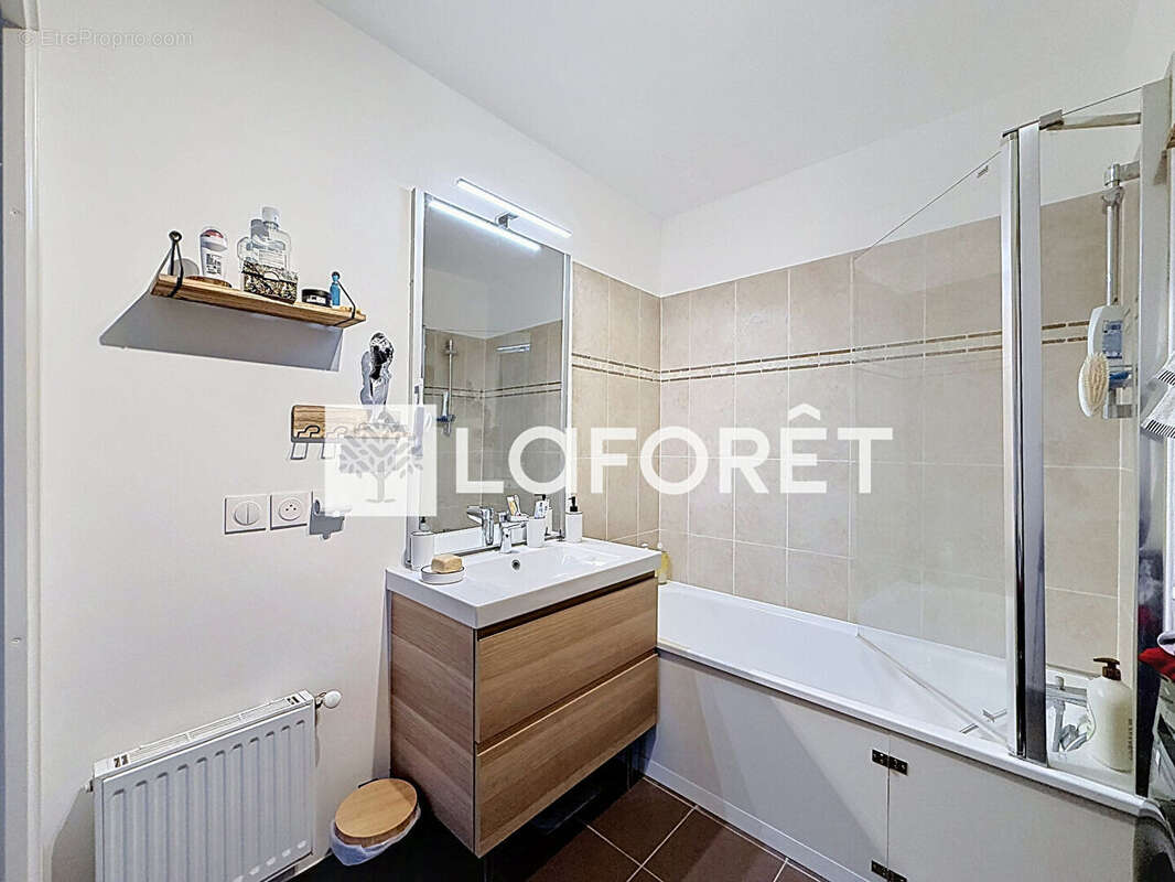 Appartement à MOISSY-CRAMAYEL