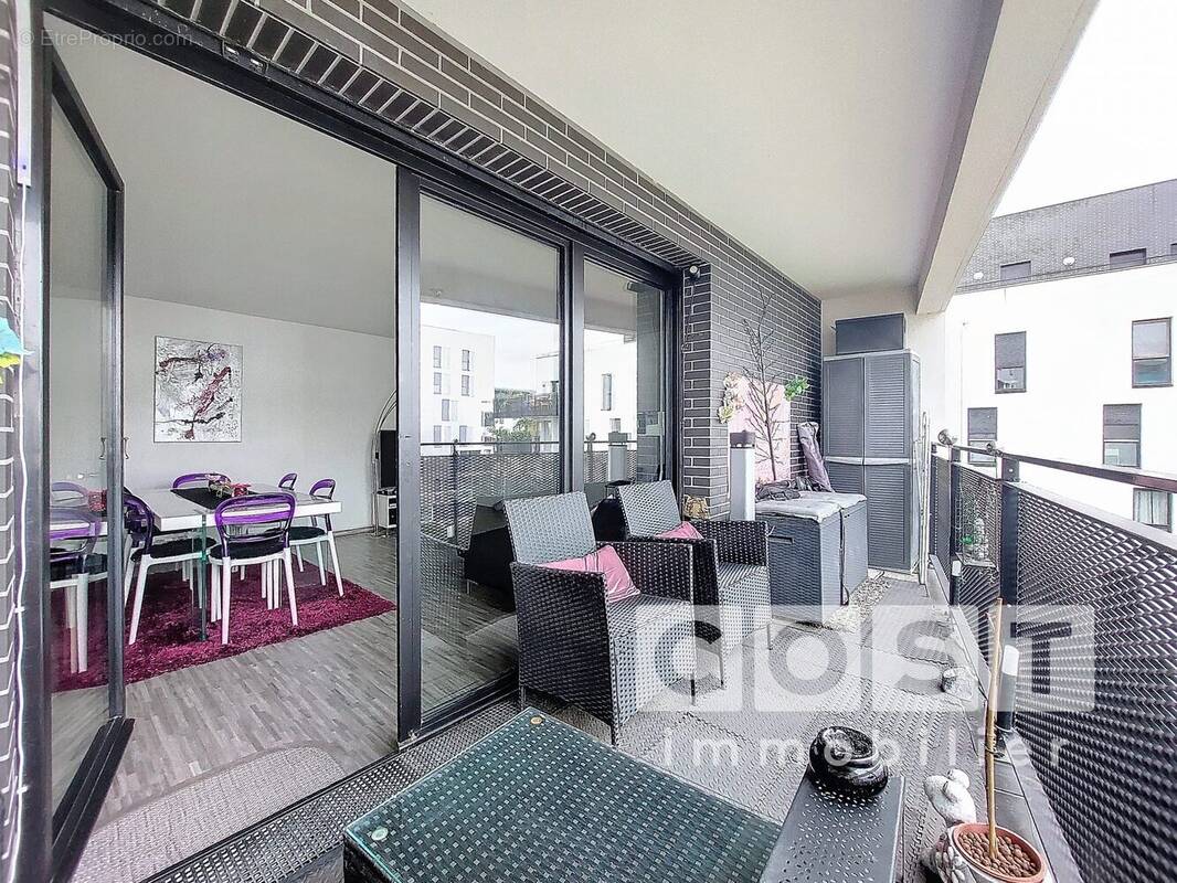 Appartement à GENNEVILLIERS