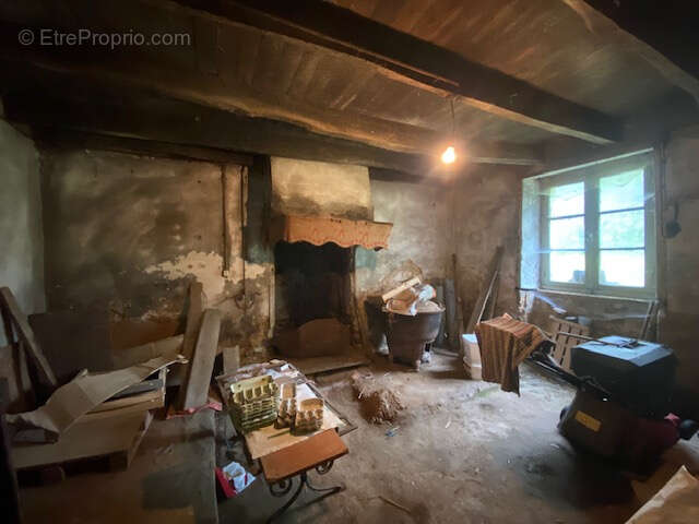 Ancien corps de ferme renover sur terrain de 3109 m2 - photo 11