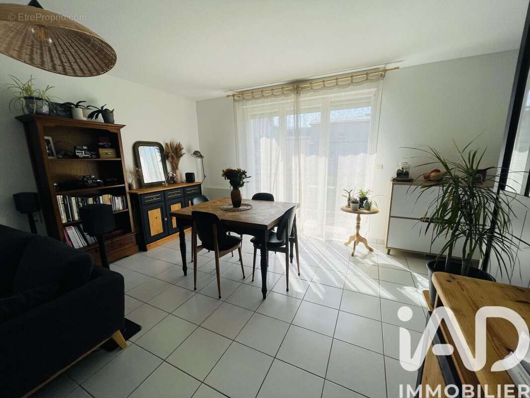Photo 6 - Appartement à SAINT-PIERRE-DES-CORPS