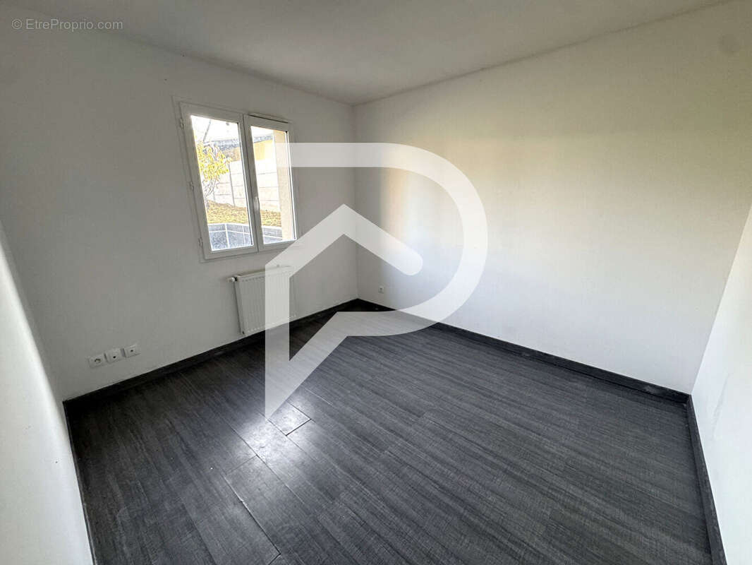 Maison à EZY-SUR-EURE