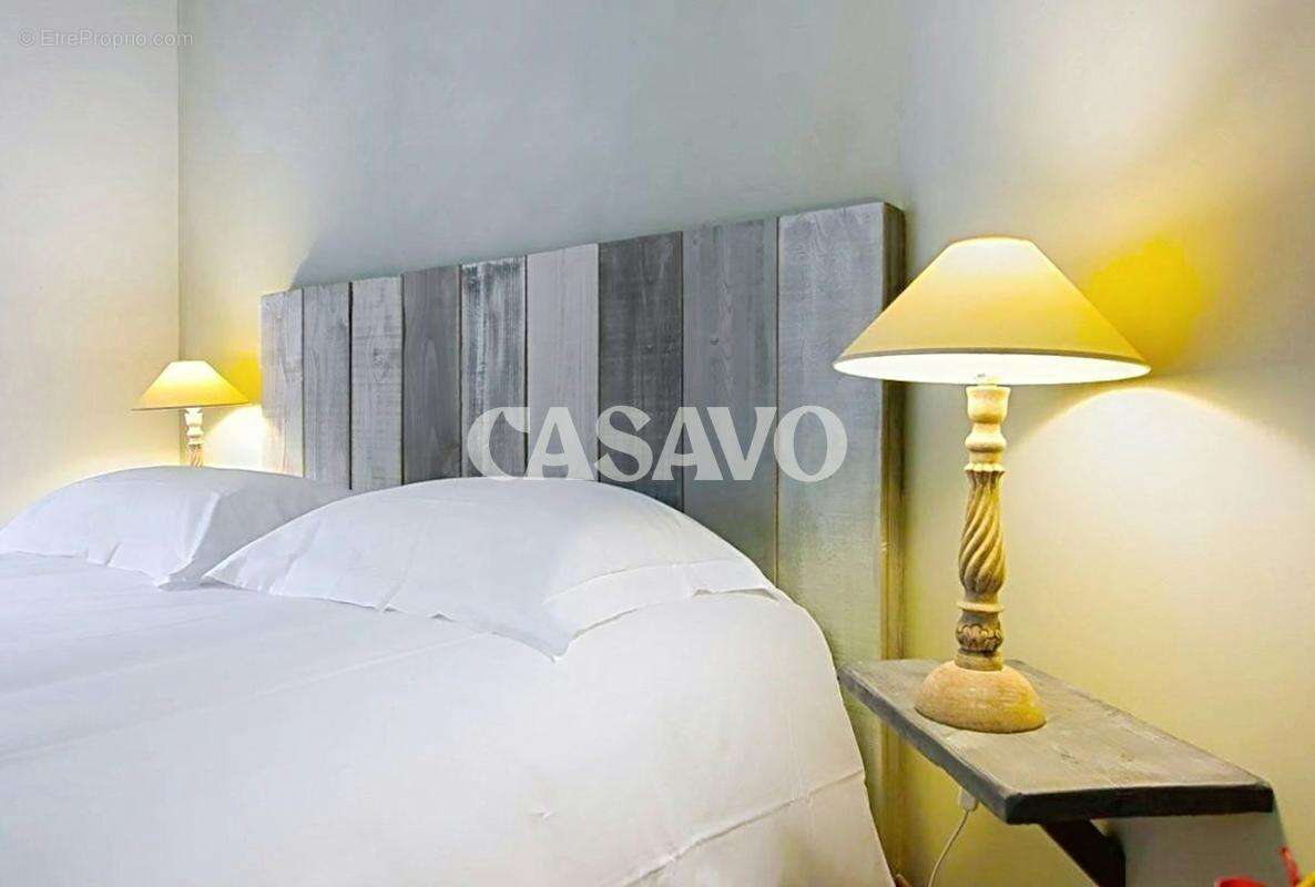 Vente Maison de ville 7 pièces de 346m² - 13200 Arles - photo 2