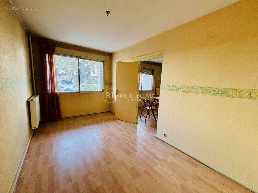 Appartement à TASSIN-LA-DEMI-LUNE