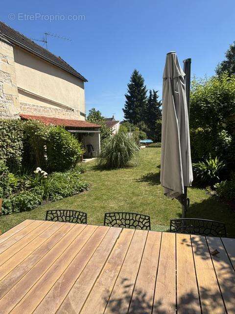 Maison à CIRES-LES-MELLO